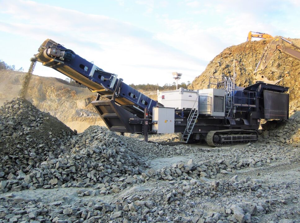 Jonsson L 1208 Tracked Jaw Crusher