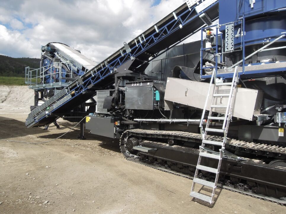 Jonsson L 6800 Tracked Cone Crusher